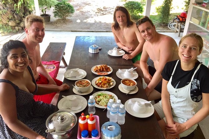 Krabi: Beyaz Su Raftingi, Şelale ve Maymun Tapınağı